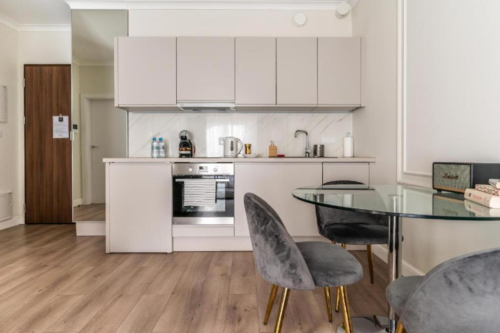 Mennica Residence Apartments وارسو المظهر الخارجي الصورة