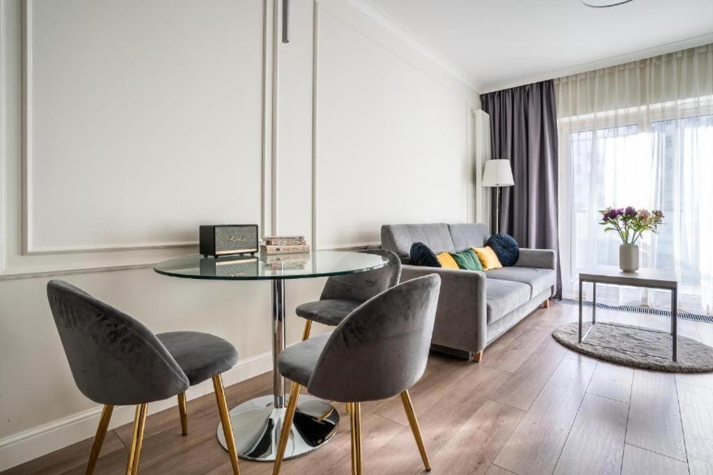 Mennica Residence Apartments وارسو المظهر الخارجي الصورة